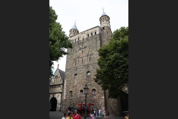 Basiliek van Onze-Lieve-Vrouw